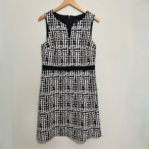 Ann Taylor Black and White Geometric A-Line Dress Women's Size 10 Sleeveless